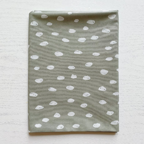 Splash mat - Sage Spots | Bobbin and Bumble.