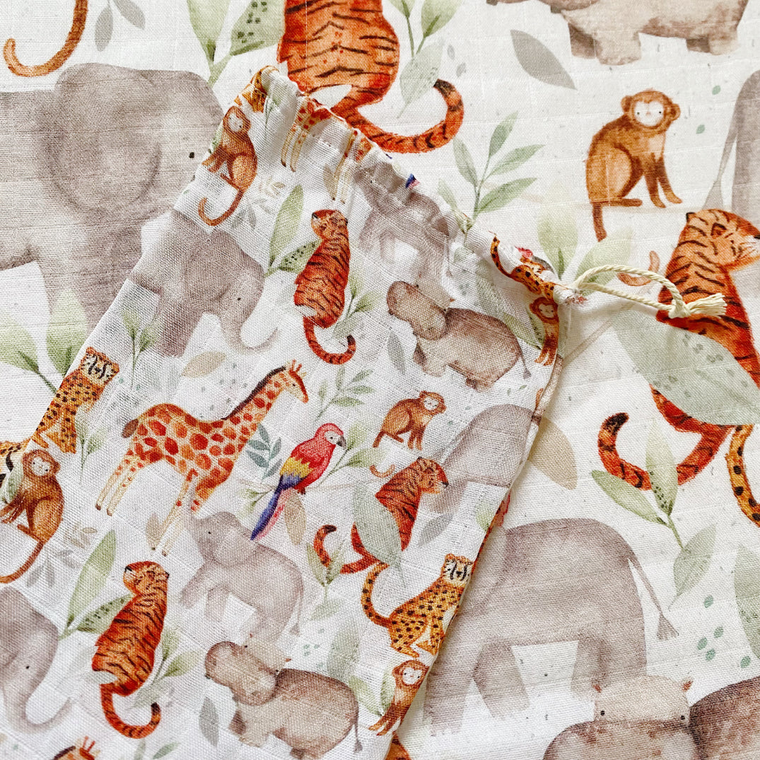 CLEARANCE: Jungle Animals Baby Cot Bed Sheet – Limited Stock | Bobbin and Bumble.