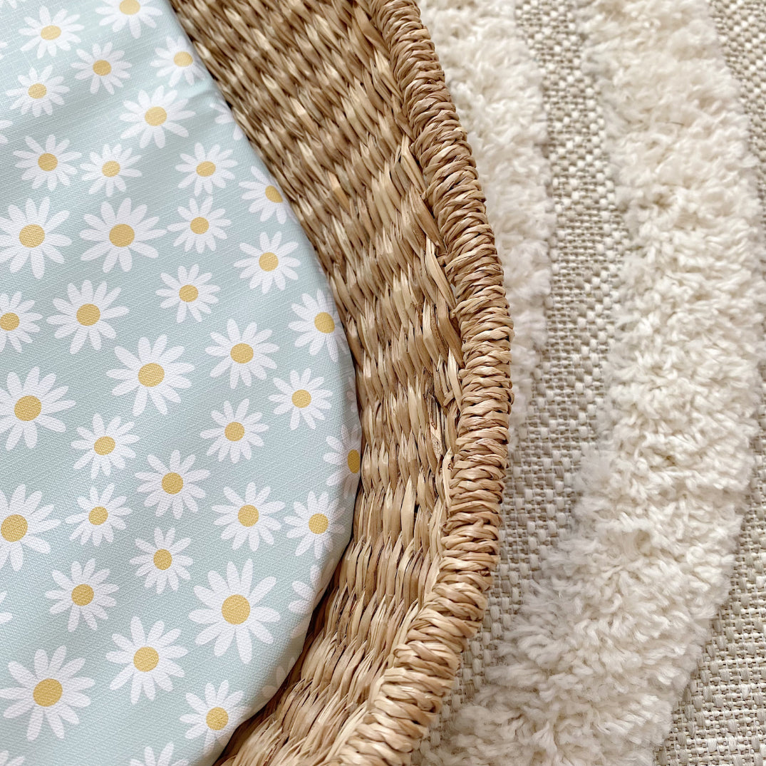 Basket Changing Mat - Daisy Print | Bobbin and Bumble.