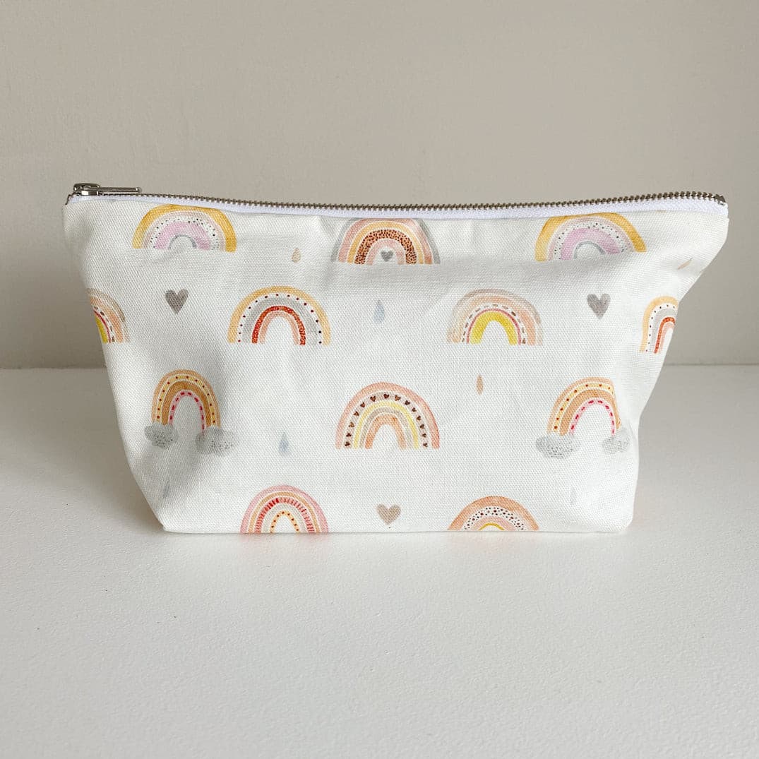 Nappy and wipes pouch - Beau Rainbow Print | Bobbin and Bumble.