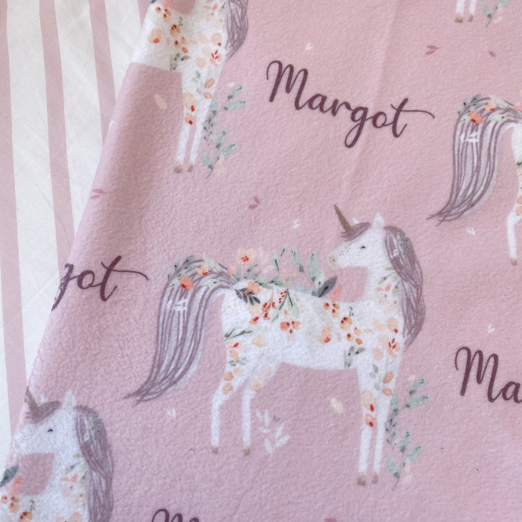 Baby girl hotsell unicorn blanket